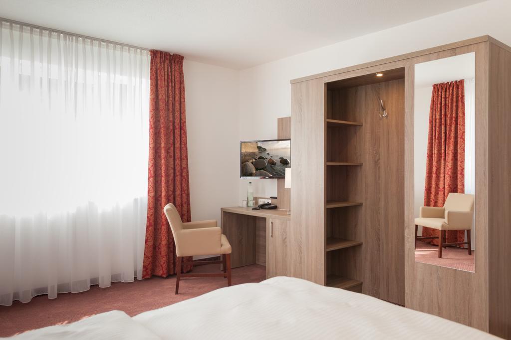 Hotel Meerzeit Binz Bagian luar foto